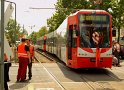 KVB Bahn entgleist Koeln Suelz Hermeskeilerstr Am Beethovenpark P074